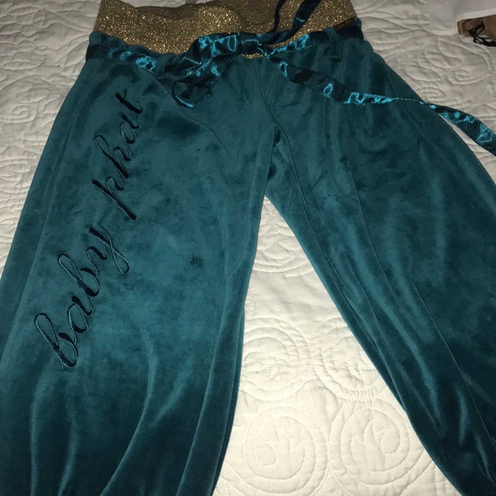 Capris enjoy